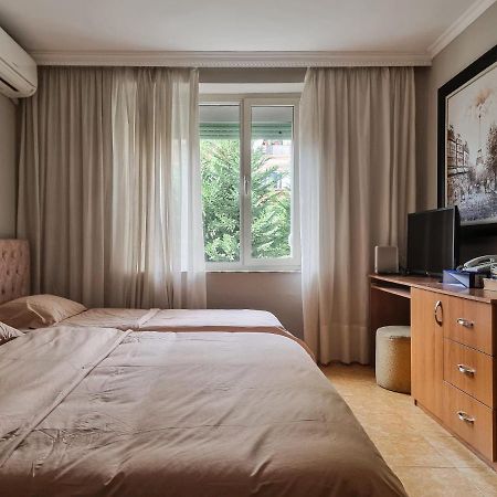 Tirana Center Cozy Apartment Kültér fotó
